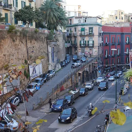 Le Bon Bon Naples