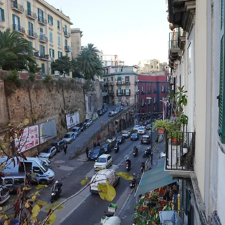 Le Bon Bon Apartment Naples