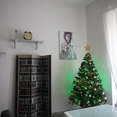 Le Bon Bon Apartment *