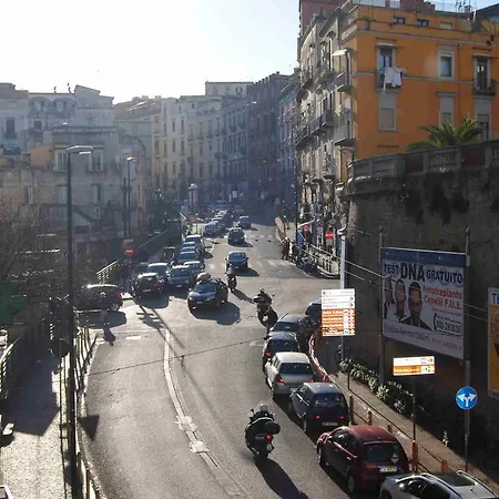 Le Bon Bon * Naples