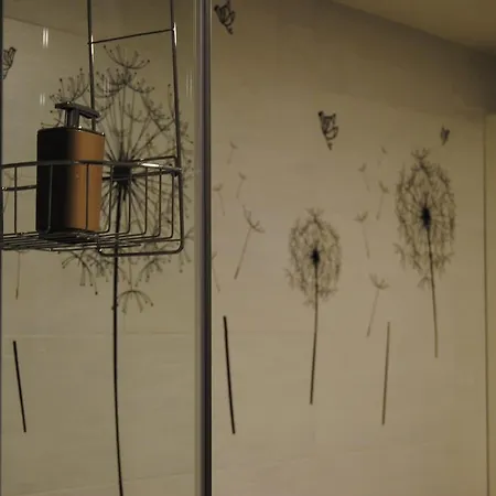 Le Bon Bon Apartment *